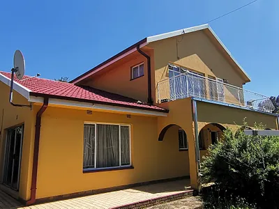 8 Bedroom House For Sale in Vereeniging - img