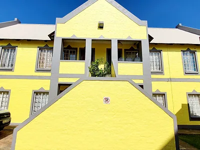 3 Bedroom Townhouse For Sale in Louis Trichardt - img