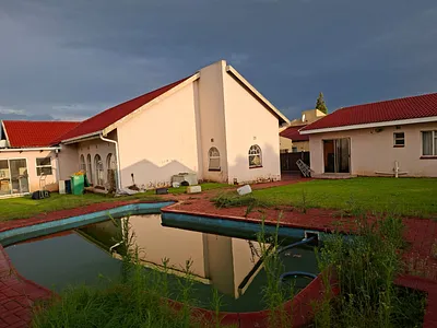 4 Bedroom House For Sale in Vanderbijlpark - zrwO.webp