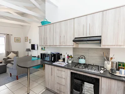 2 Bedroom House For Sale in Velddrif - LRIs.webp