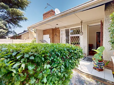 3 Bedroom House For Sale in Germiston - F4mn.webp