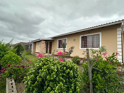 4 Bedroom House For Sale in Mthatha - cQon.webp