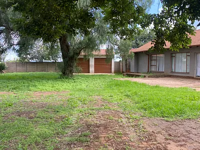 3 Bedroom House For Sale in Meyerton - 8elw.webp