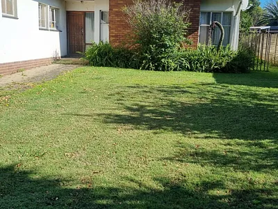 3 Bedroom House For Sale in Newcastle - img