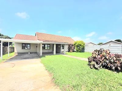 4 Bedroom House To Rent in Empangeni - img