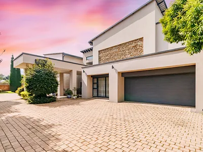 7 Bedroom House For Sale in Centurion - X16W.webp