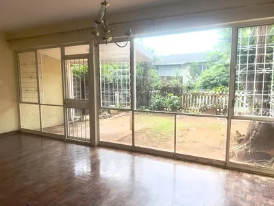 3 Bedroom Apartment For Sale in Johannesburg - i9bk.webp