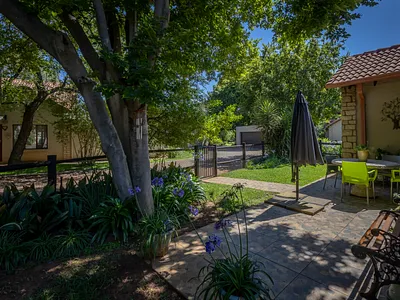 2 Bedroom Townhouse For Sale in Hartbeespoort - img