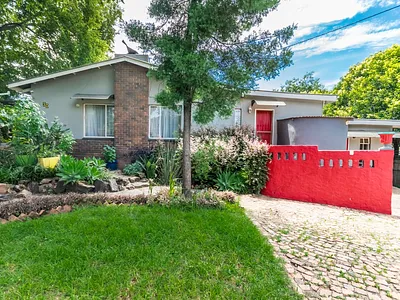 4 Bedroom House For Sale in Centurion - J1Em.webp