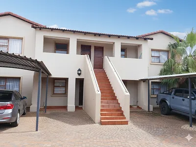 2 Bedroom Townhouse To Rent in Rustenburg - img