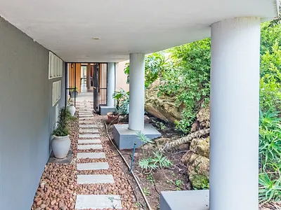 3 Bedroom House For Sale in Krugersdorp - HYxQ.webp