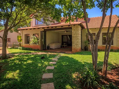 3 Bedroom Townhouse To Rent in Hartbeespoort - AnmQ.webp