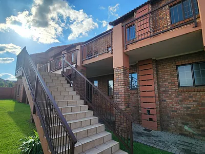 2 Bedroom Apartment For Sale in Pretoria - YzW1.webp