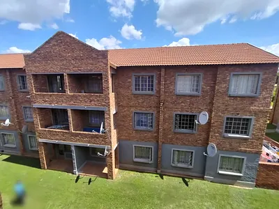 2 Bedroom Apartment For Sale in Akasia - b4Gh.webp