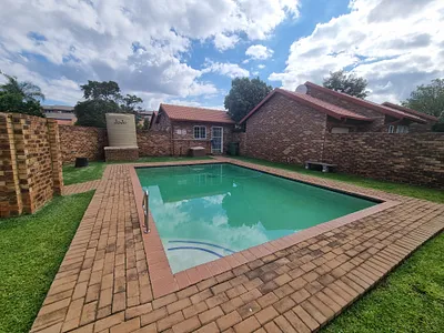 3 Bedroom Townhouse For Sale in Pretoria - Fwoh.webp