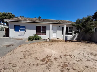 2 Bedroom House To Rent in Kraaifontein - R5Yn.webp