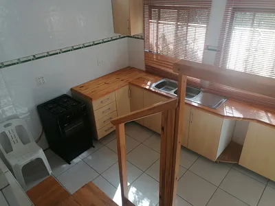 1 Bedroom Apartment To Rent in Pinetown - C8Z4.webp