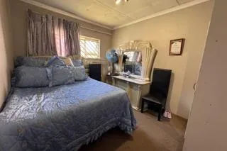 Carousel Indicator - QAfU.webp