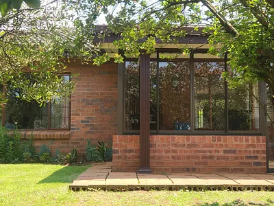 2 Bedroom Townhouse For Sale in Howick - JVNK.webp