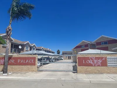 1 Bedroom Apartment For Sale in Despatch - img