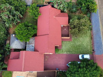 4 Bedroom House For Sale in Akasia - img