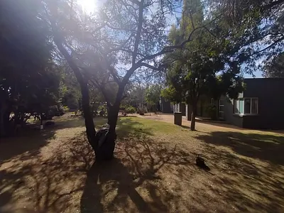 20 Bedroom House For Sale in Akasia - Rys0.webp