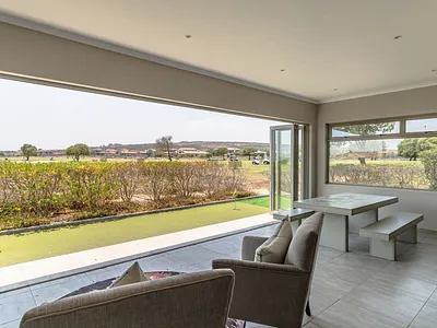 4 Bedroom House For Sale in Langebaan - vU1y.webp