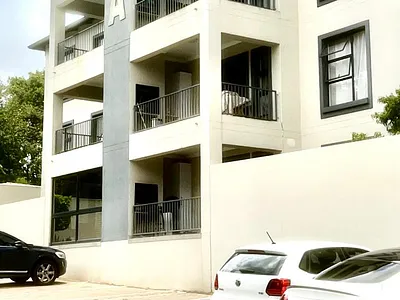 2 Bedroom Townhouse For Sale in Sandton - img