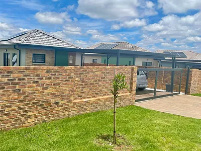 3 Bedroom House To Rent in Lion Pride Lifestyle Estate, Randburg - img