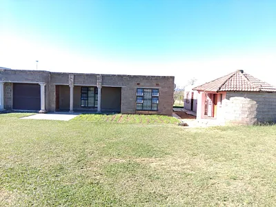2 Bedroom House For Sale in Newcastle - oxcc.webp
