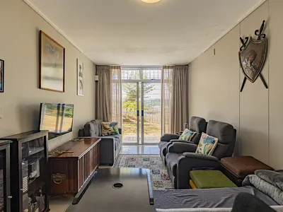 2 Bedroom Apartment For Sale in Bellville - Imdi.webp