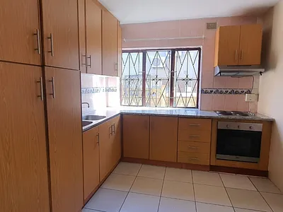 2 Bedroom Apartment To Rent in Durban - img
