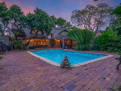 4 Bedroom House For Sale in Randburg - htLq.webp