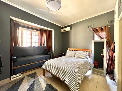 3 Bedroom Apartment For Sale in Durban - mfwz.webp