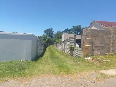 2 Bedroom House To Rent in East London - Qhhe.webp