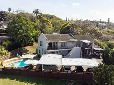 3 Bedroom House For Sale in Amanzimtoti - JdCK.webp