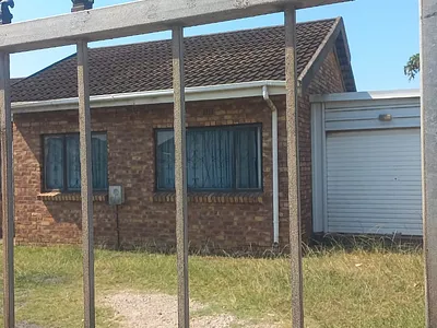 3 Bedroom House For Sale in Esikhawini - KK95.webp