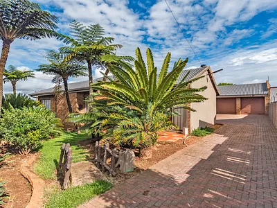 3 Bedroom House For Sale in Krugersdorp - img