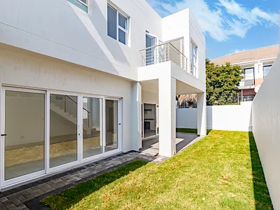 3 Bedroom Townhouse For Sale in Sandton - hM2G.webp
