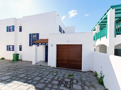 6 Bedroom House For Sale in Langebaan - boIk.webp