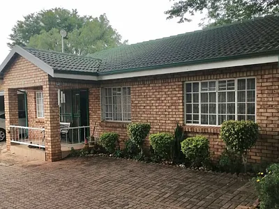 2 Bedroom Townhouse For Sale in Bela Bela - img