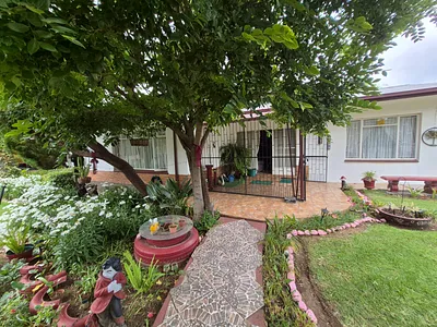 4 Bedroom House For Sale in Vredefort - img