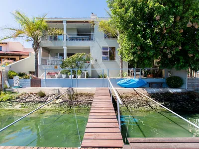 3 Bedroom House For Sale in Velddrif - H98C.webp