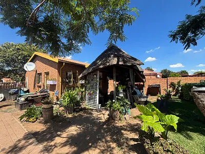 2 Bedroom House For Sale in Witbank - img