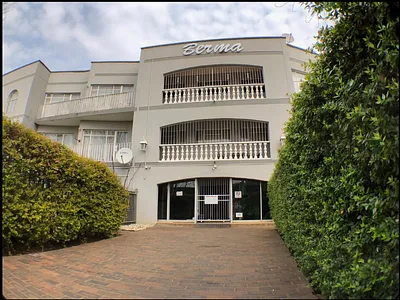 1 Bedroom Apartment For Sale in Potchefstroom - BfSd.webp