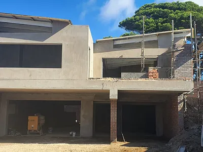 4 Bedroom Townhouse For Sale in Mossel Bay - OhOB.webp