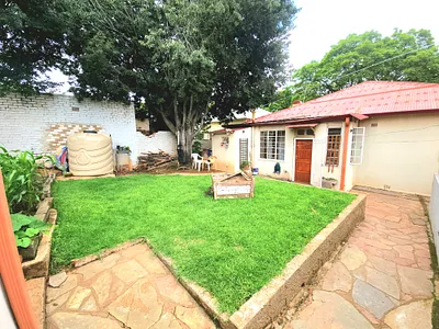 3 Bedroom House For Sale in Johannesburg - a4L4.webp