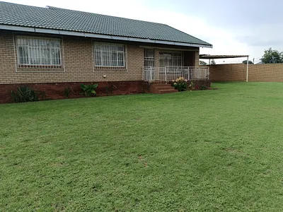 3 Bedroom House For Sale in Kriel - YTK6.webp