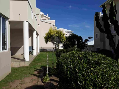 2 Bedroom Apartment To Rent in East London - 7whr.webp