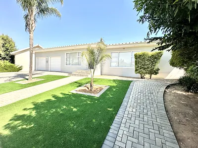 4 Bedroom House For Sale in Malmesbury - img